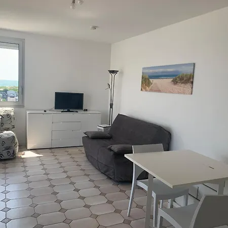 Апартаменты Vue Grande Terrasse *
